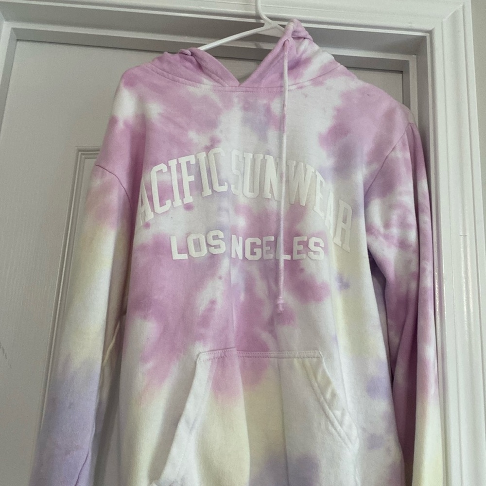 Tie dye PacSun hoodie barley worn